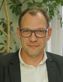 Bausachverständiger, Immobiliensachverständiger, Immobiliengutachter und Baugutachter  Jens Ullrich Ilmenau